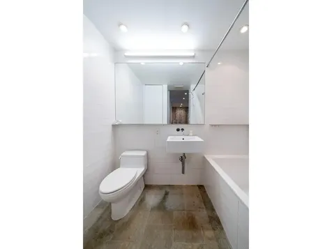 661 10th Avenue New York City NY 10036