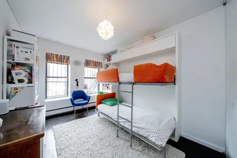 661 10th Avenue New York City NY 10036