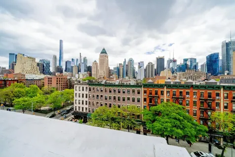 661 10th Avenue New York City NY 10036