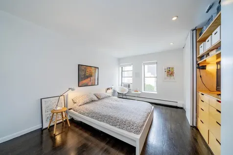 661 10th Avenue New York City NY 10036