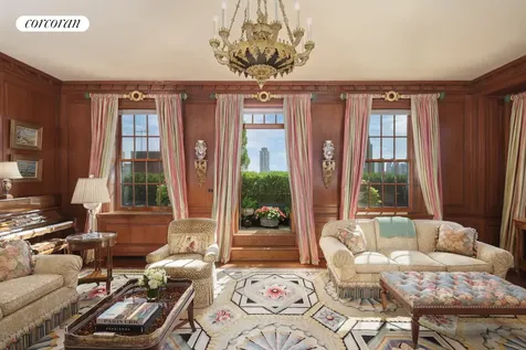 895 Park Avenue New York City NY 10075
