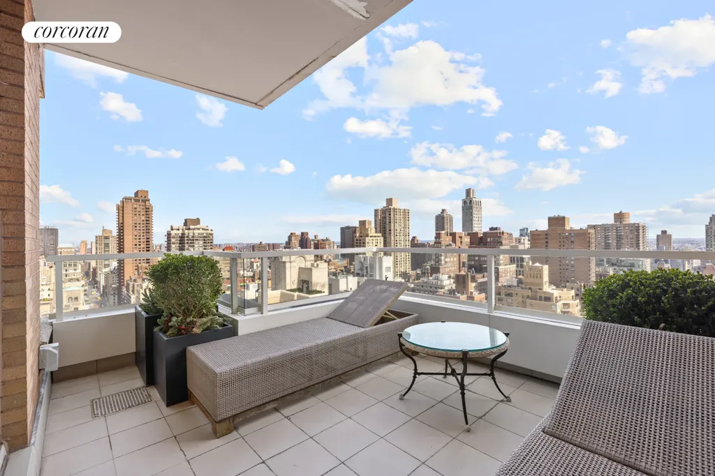 30 E 85th Street New York City NY 10028