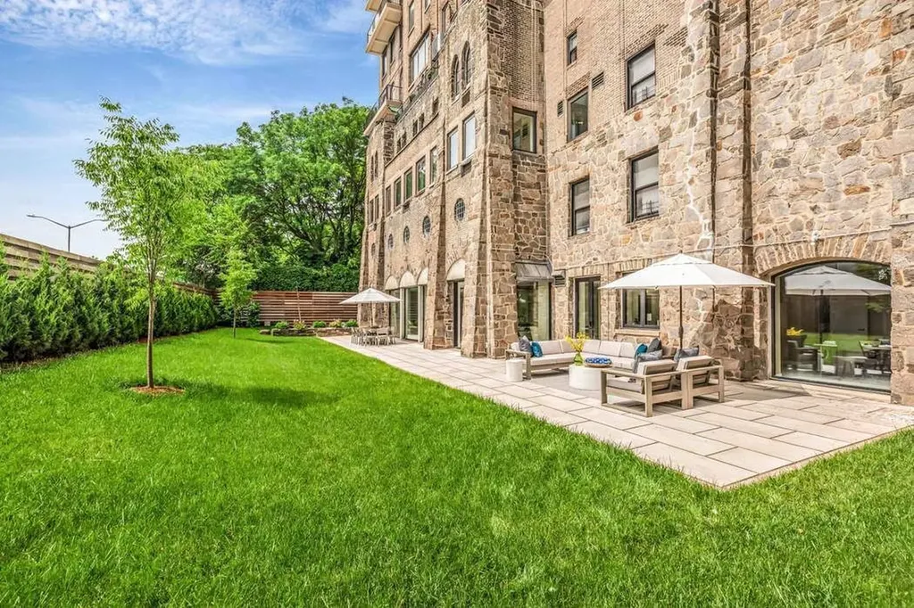 450 E 52nd Street New York City NY 10022