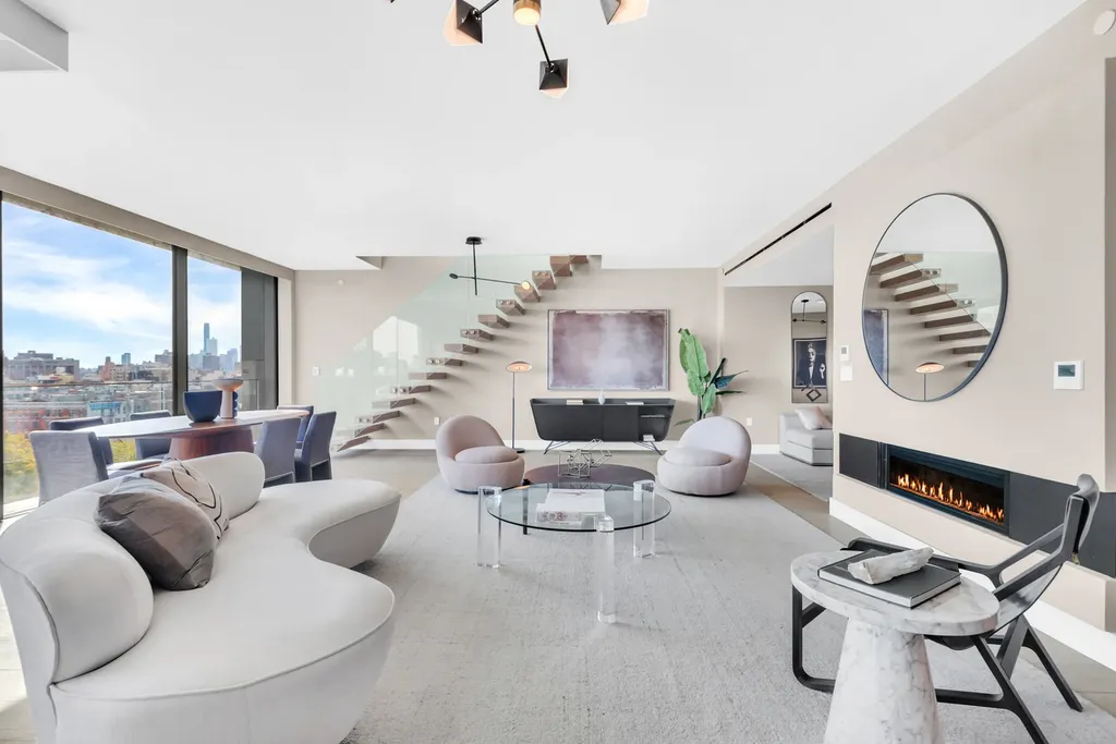 175 Chrystie Street New York City NY 10002