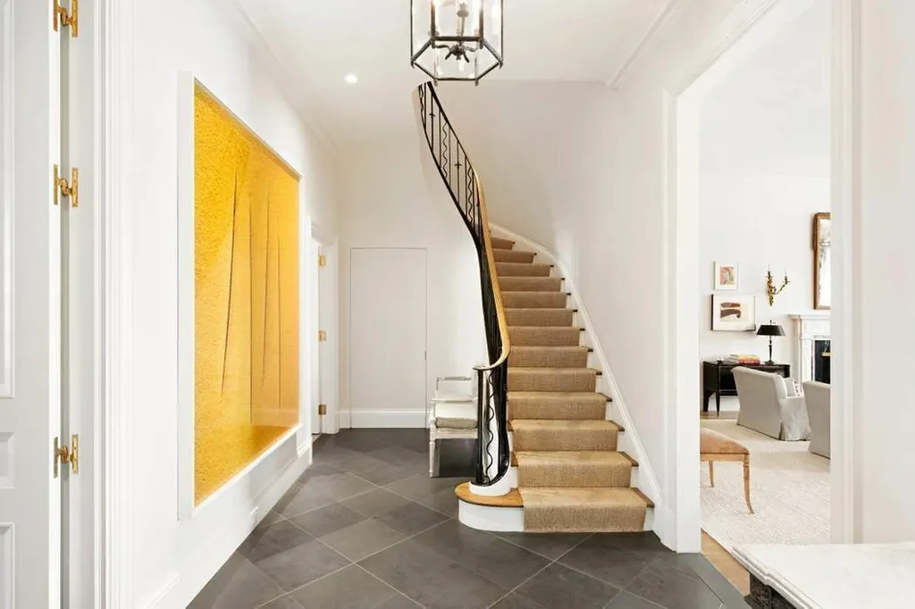 435 E 52nd Street New York City NY 10022