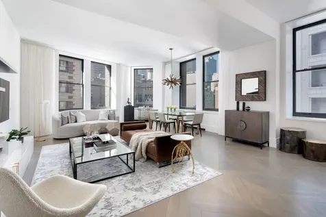 212 5th Avenue New York City NY 10010