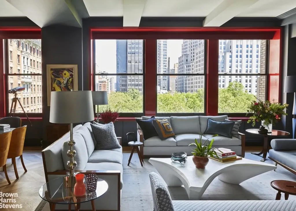 212 5th Avenue New York City NY 10010