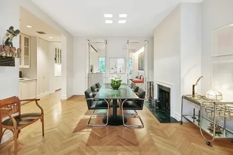 453 W 24th Street New York City NY 10011