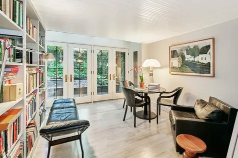 453 W 24th Street New York City NY 10011