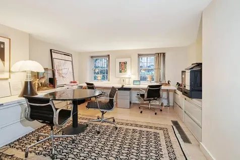 453 W 24th Street New York City NY 10011