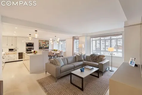21 E 61st Street New York City NY 10065