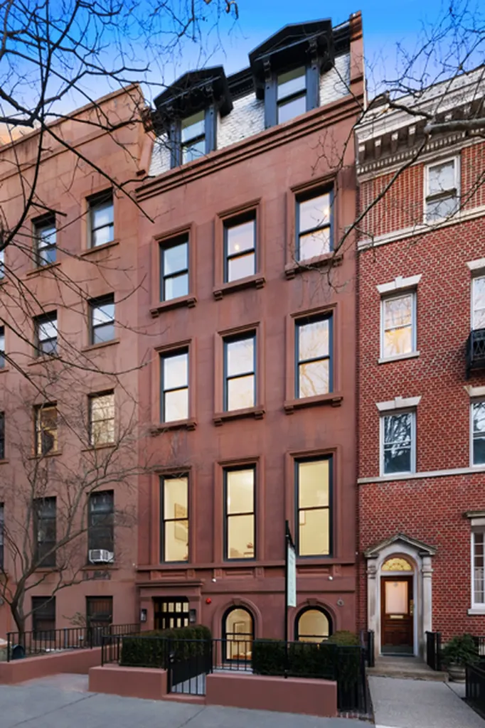 38 Monroe Place New York City NY 11201