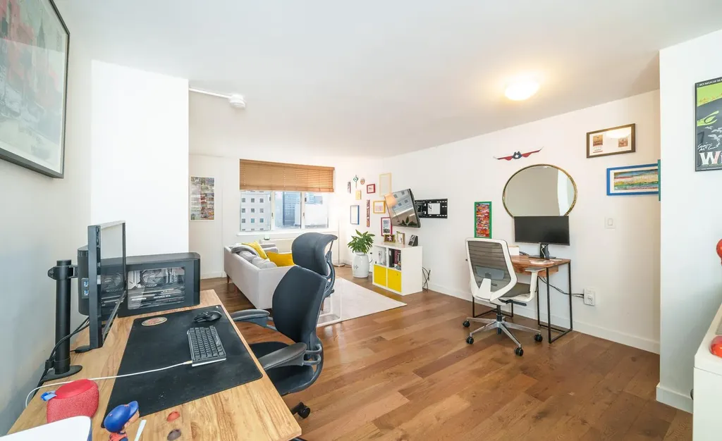 225 Rector Place New York City NY 10280