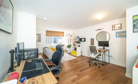 225 Rector Place New York City NY 10280