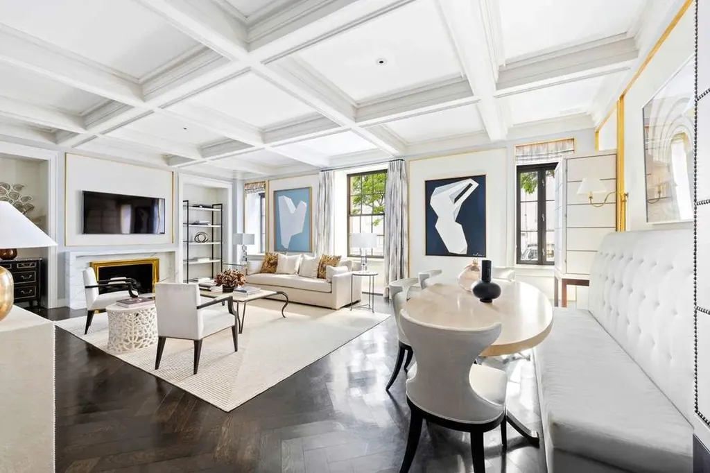 907 5th Avenue New York City NY 10021