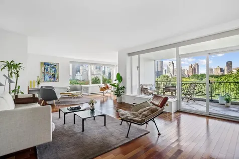 857 5th Avenue New York City NY 10065