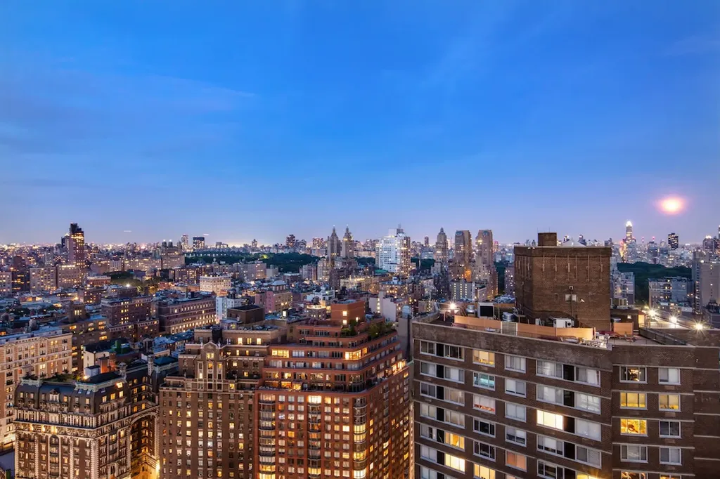 200 Amsterdam Avenue New York City NY 10023