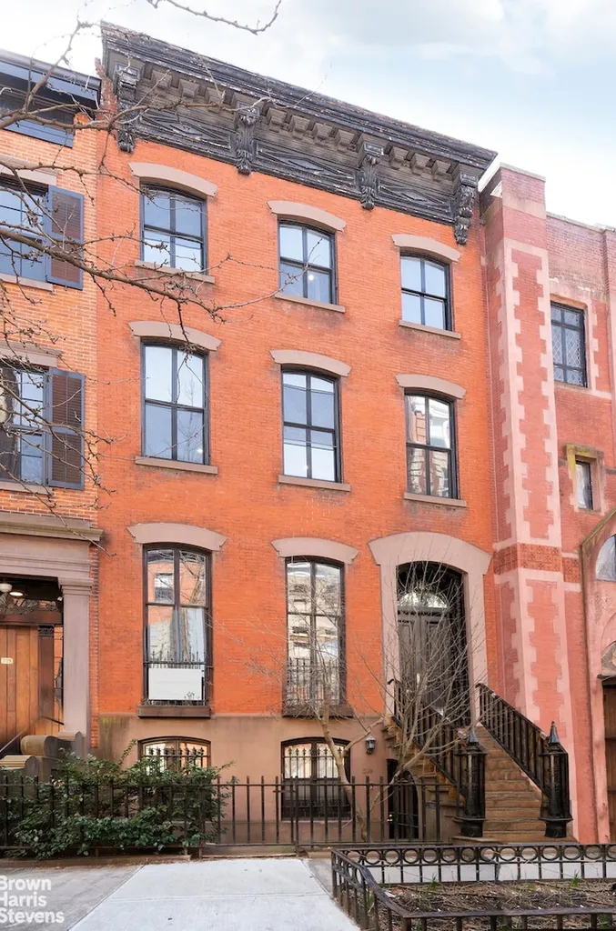 230 W 11th Street New York City NY 10014