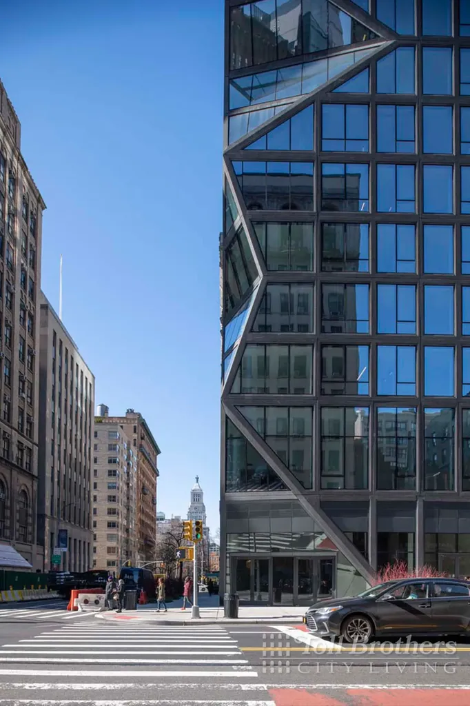 121 E 22nd Street New York City NY 10010