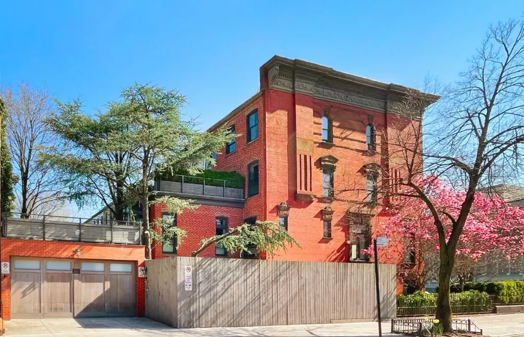 345 Park Place New York City NY 11238
