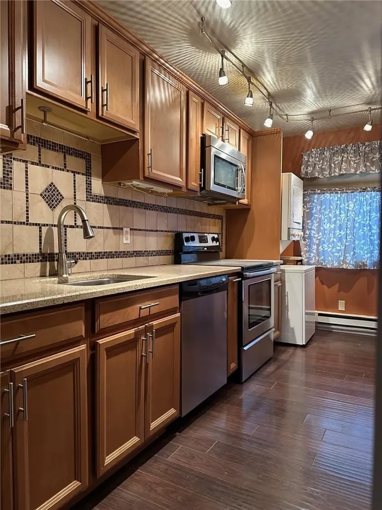 7 Millholland Drive Fishkill NY 12524