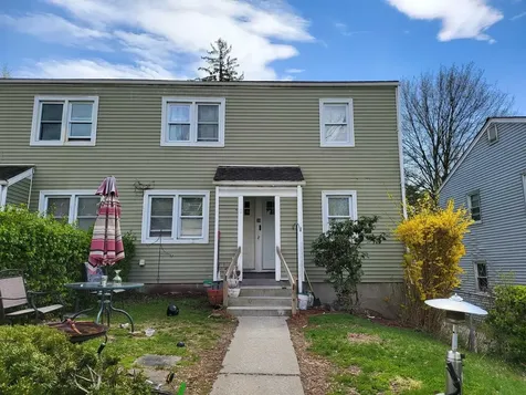 20 Vernon Terrace Poughkeepsie NY 12601