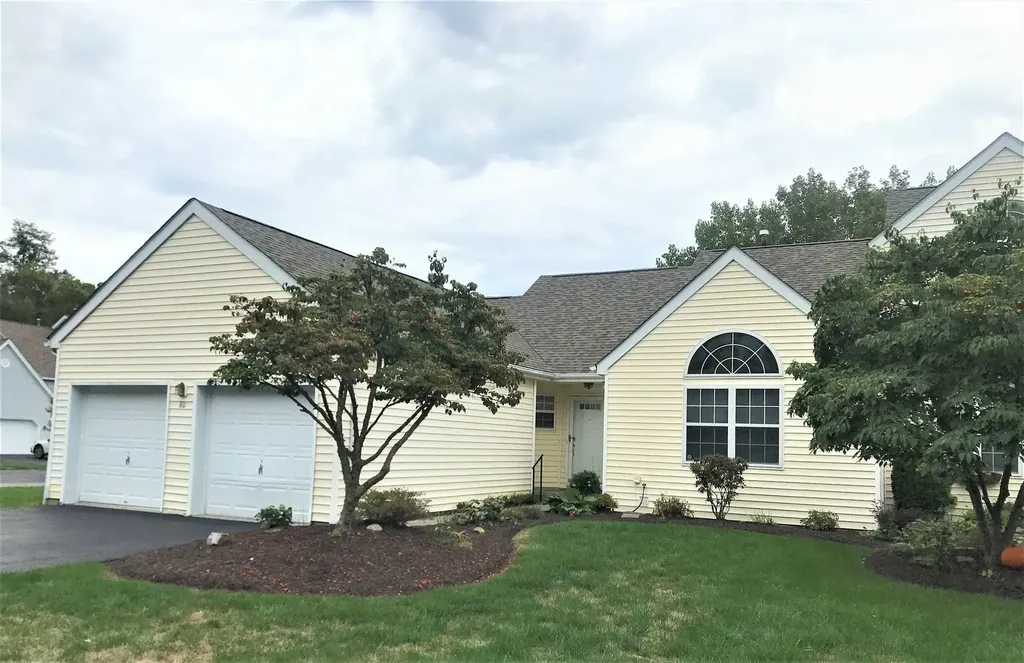 80 Muirfield Court Poughkeepsie NY 12603