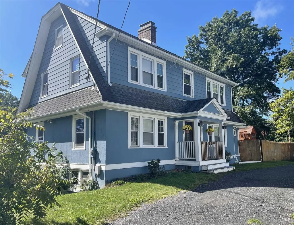 599 Violet Avenue Hyde Park NY 12538