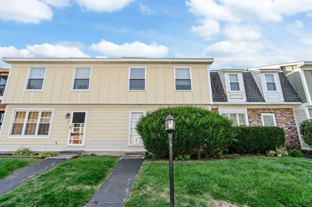 13 Sunny Brook Circle Highland NY 12528