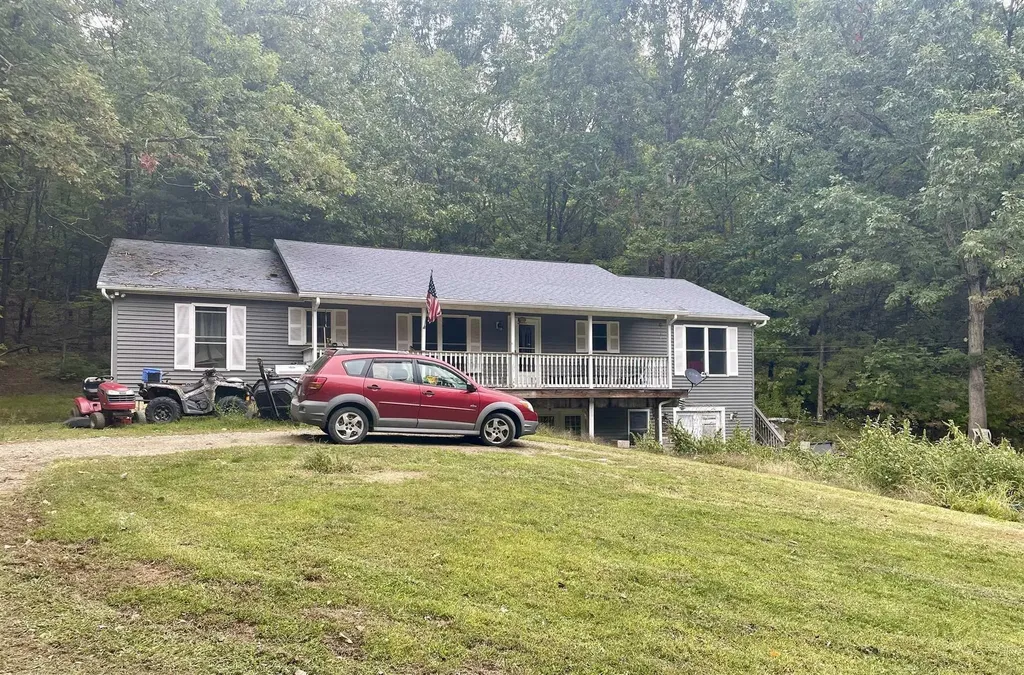 162 Sunnyside Lane Red Hook NY 12571