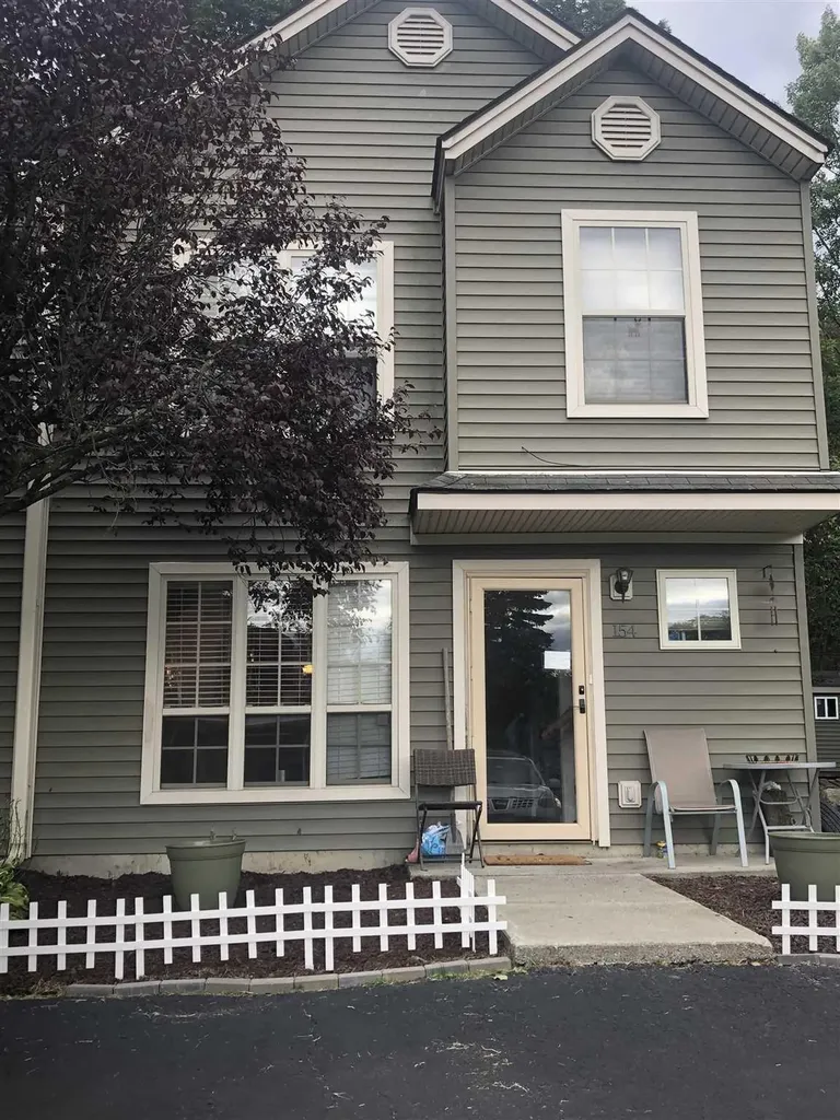 154 Sterling Place Highland NY 12528