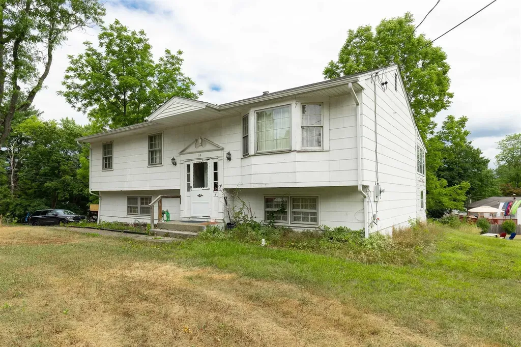 20 Mockingbird Lane Poughkeepsie NY 12601