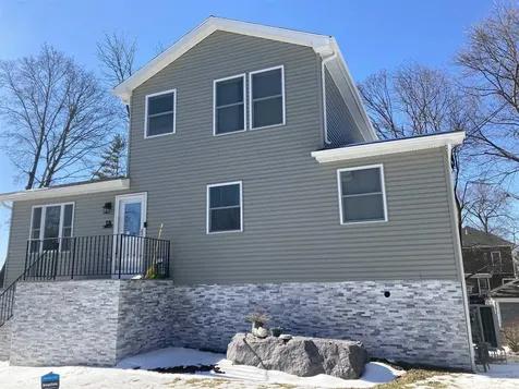 18 Radcliff Road Poughkeepsie NY 12601