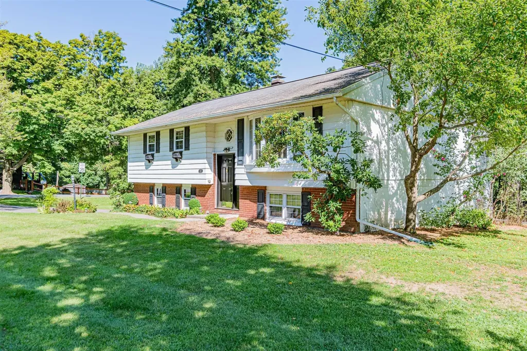 157 Linden Avenue Red Hook NY 12571