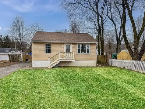 5 Brady Place Poughkeepsie NY 12601