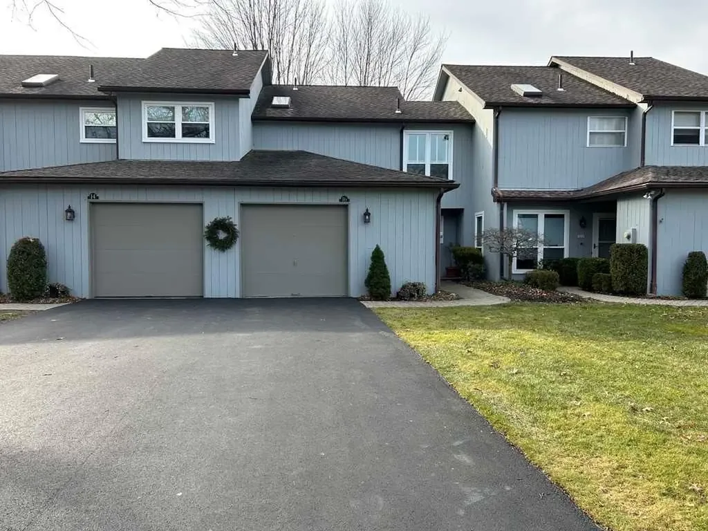16 Pond Drive E Rhinebeck NY 12572