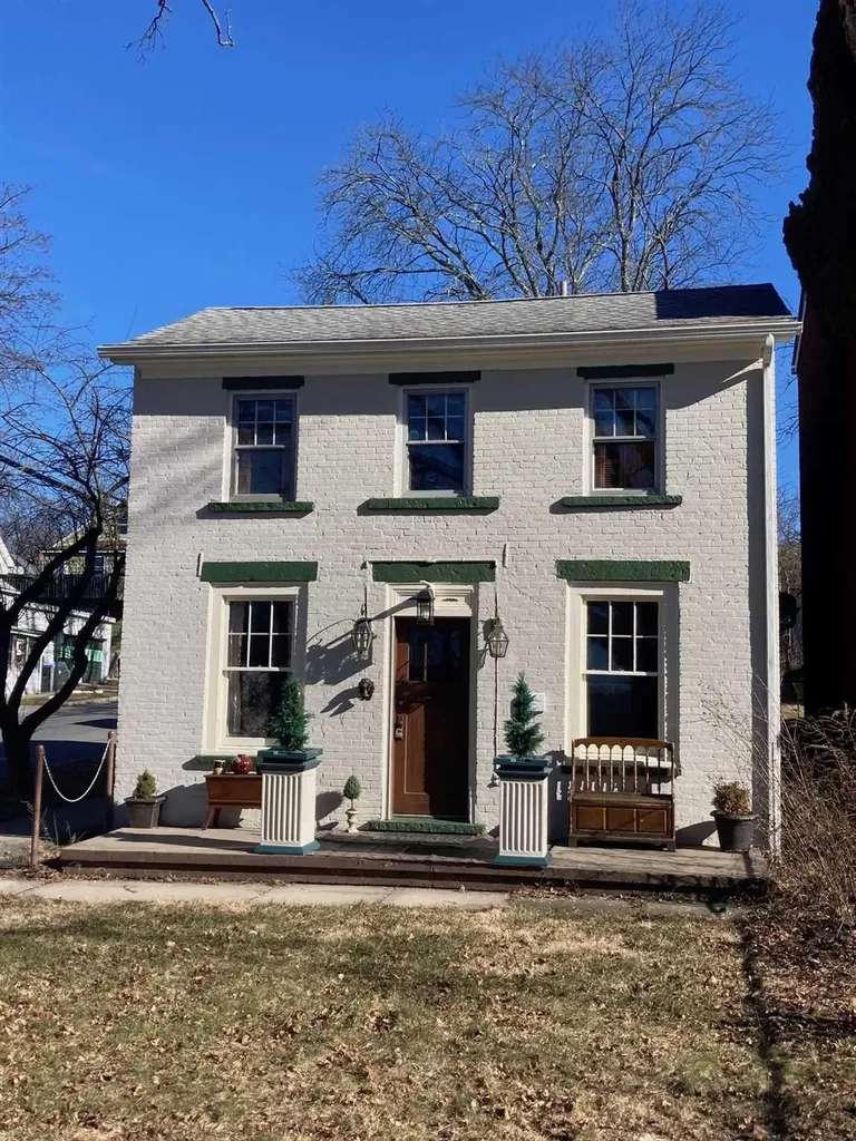 47 Delafield Street Poughkeepsie NY 12601
