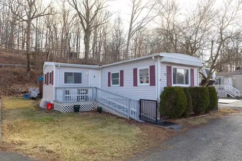 10 Mouart Lane Hopewell Junction NY 12533