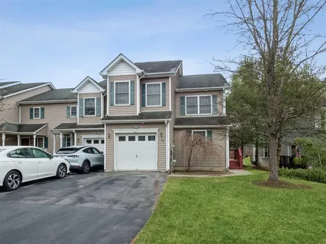 296 Pinebrook Drive Hyde Park NY 12538