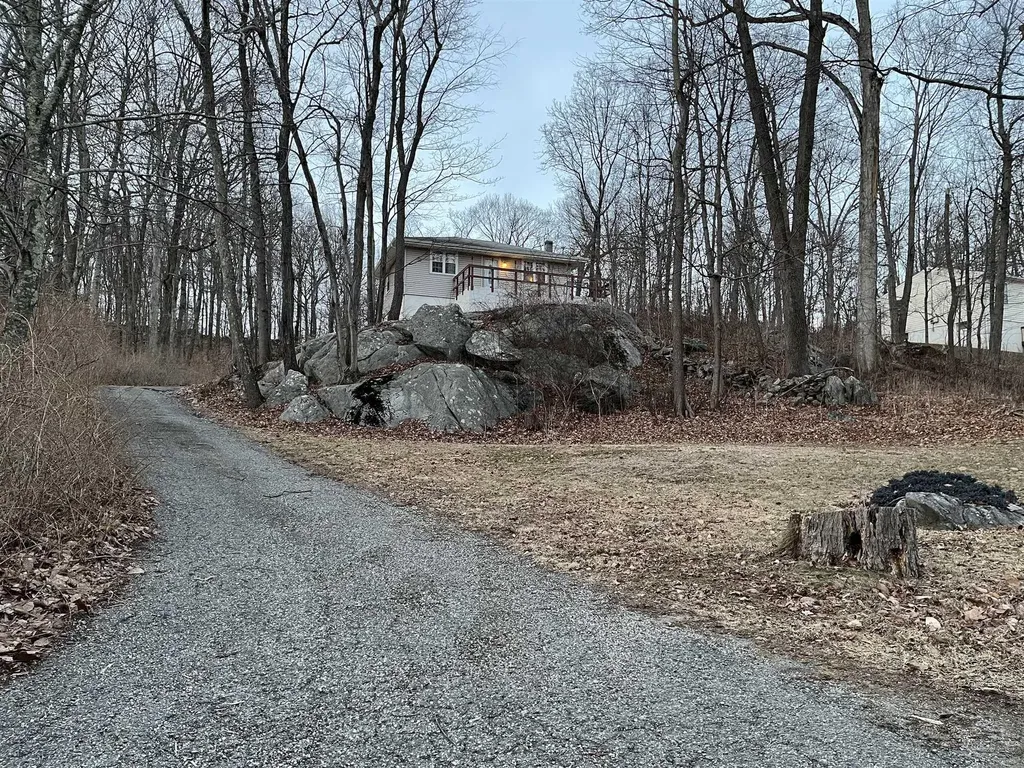 55 Kentview Drive Carmel NY 10512