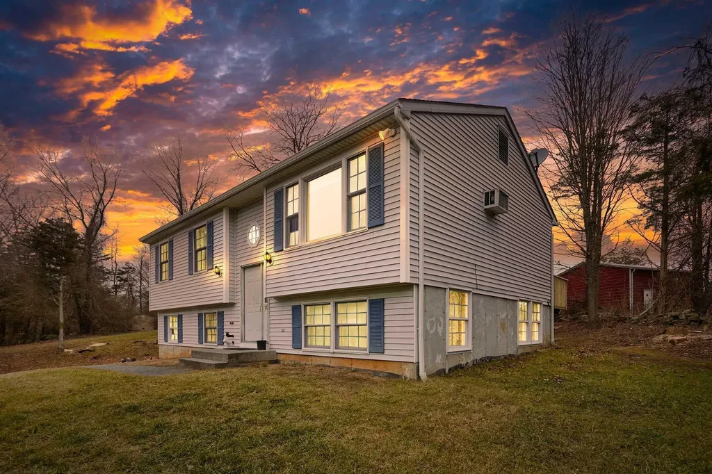 10 Nicole Lane Wingdale NY 12594