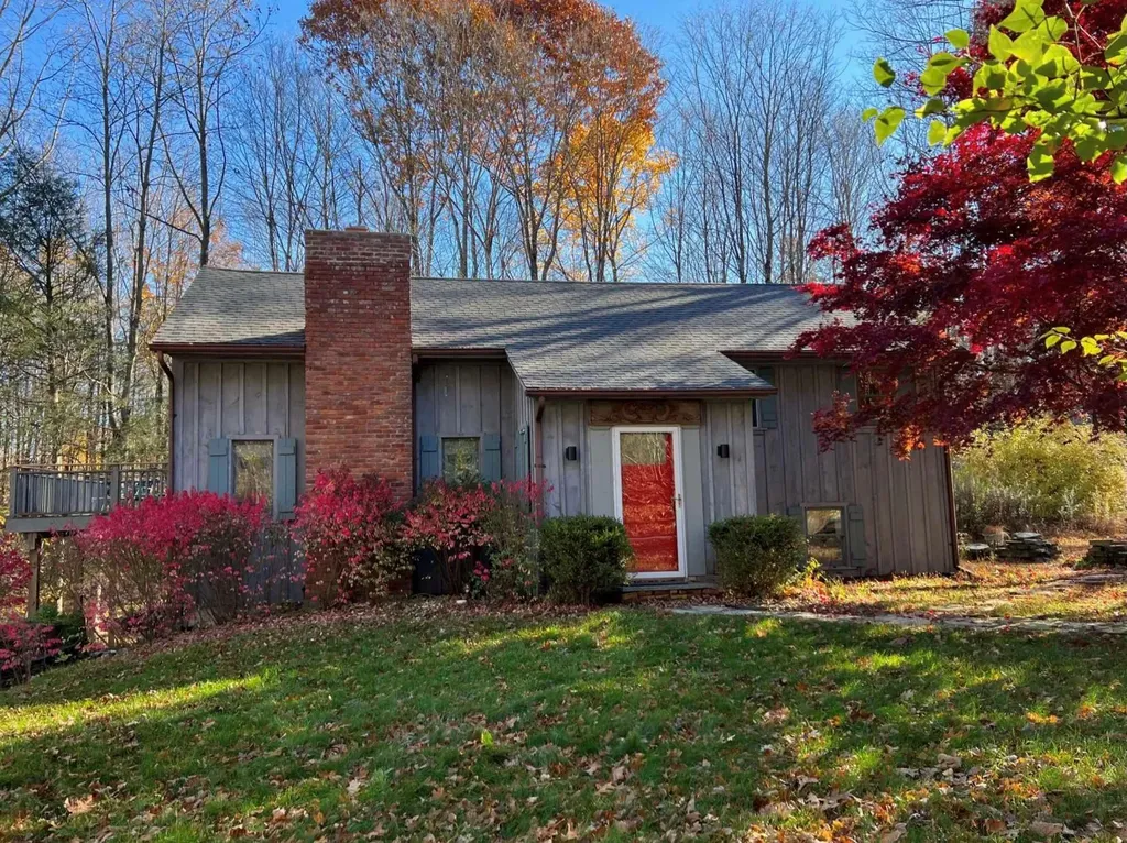 544 Field Road Red Hook NY 12571