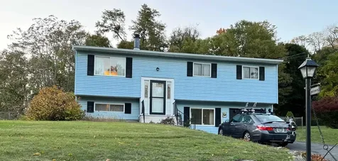 72 Cardinal Drive Poughkeepsie NY 12601