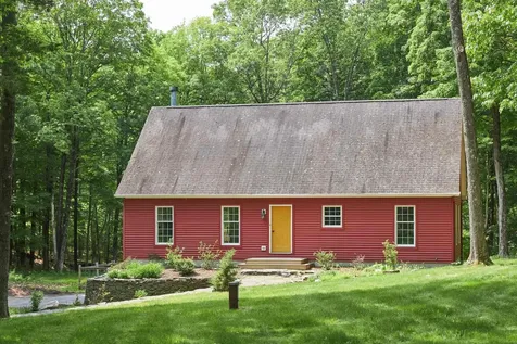 21 Kipp Road Rhinebeck NY 12572