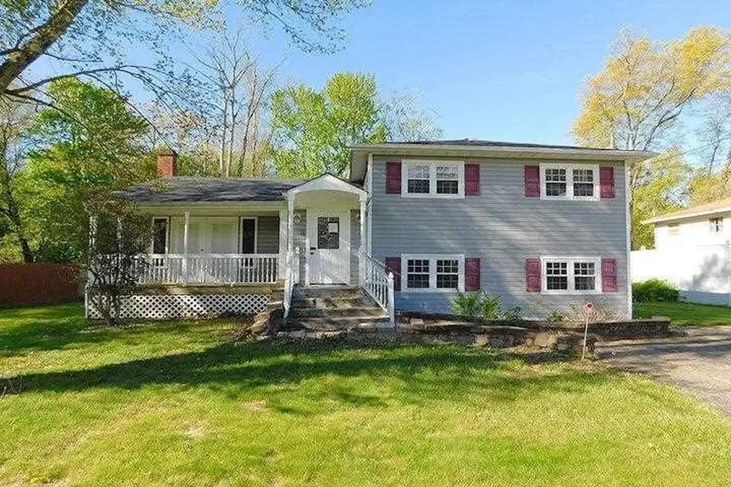 11 N Jackson Road Poughkeepsie NY 12603