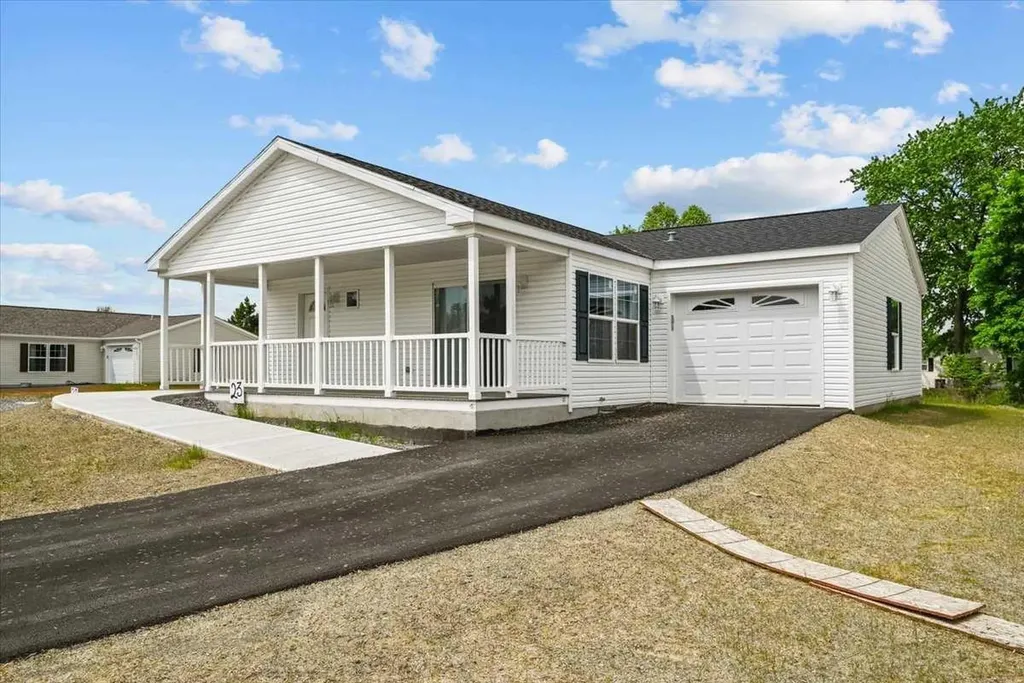 23 Orlando Drive Poughkeepsie NY 12603