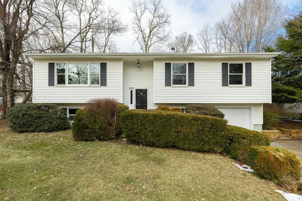 7 Amherst Street Red Hook NY 12571