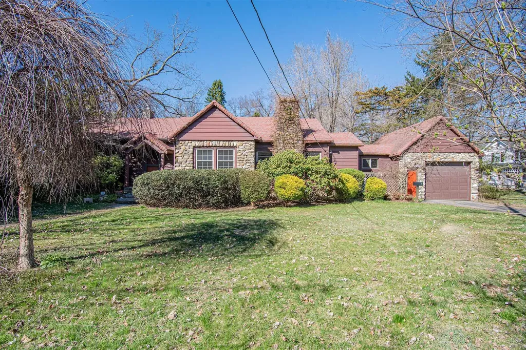 51 Mill Street Rhinebeck NY 12572