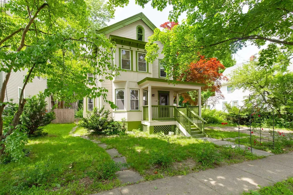 12 Hammersley Avenue Poughkeepsie NY 12601