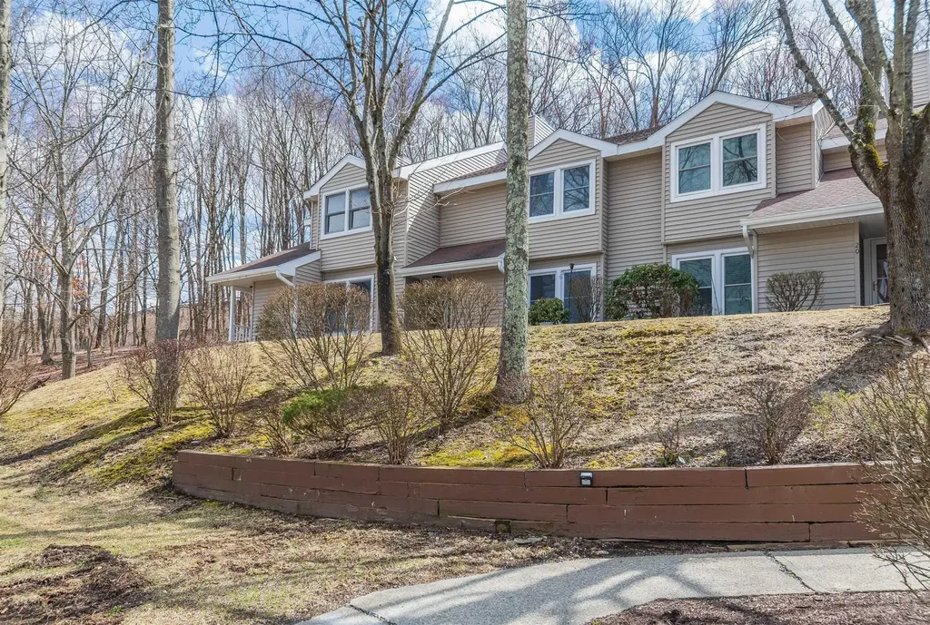 21 Alden Terrace Millbrook NY 12545